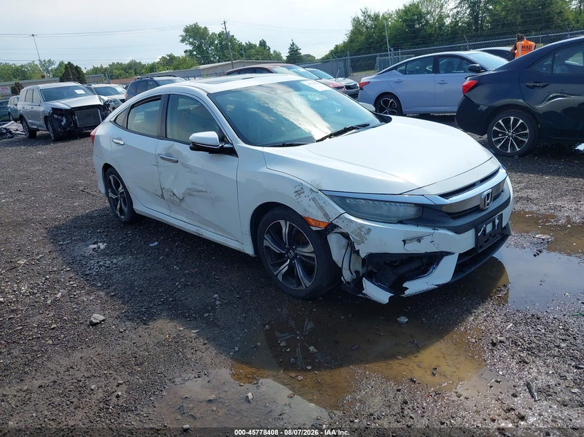 Photo of the 2017 HONDA CIVIC TOURING