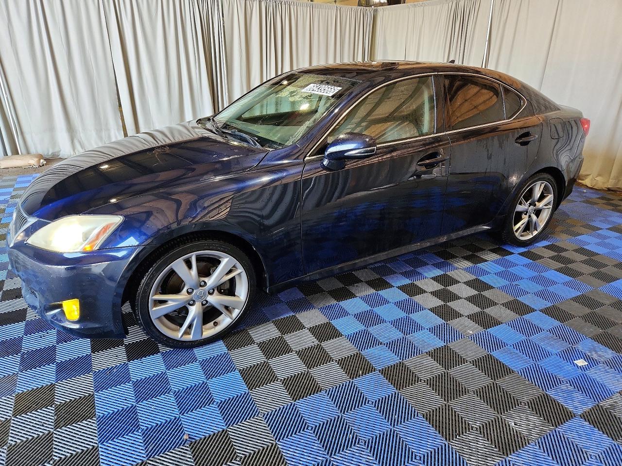 Photo of the 2010 LEXUS IS 250 BASE