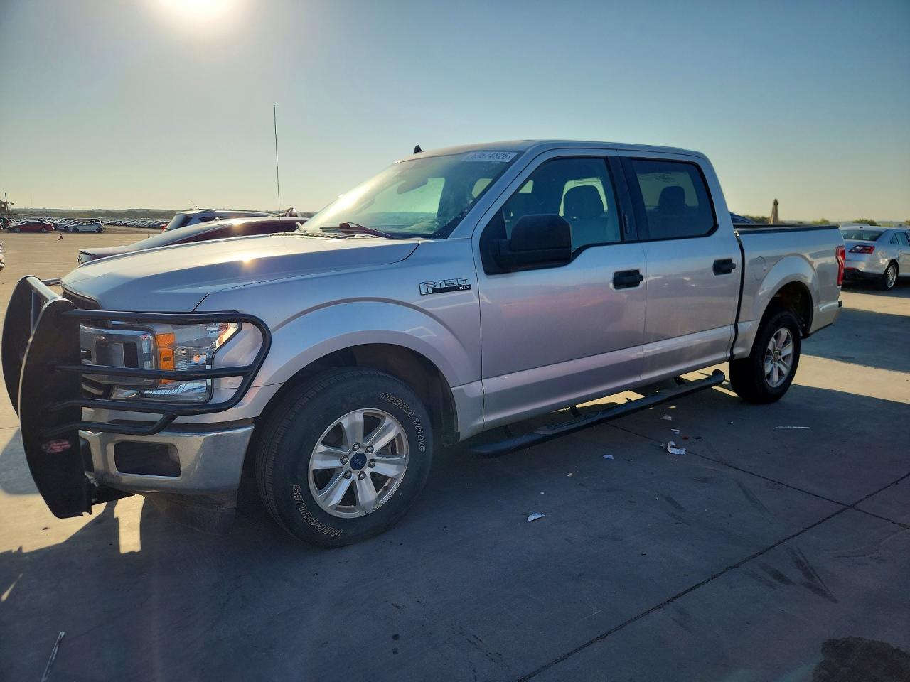 Photo of the 2019 FORD F150 SUPERCREW