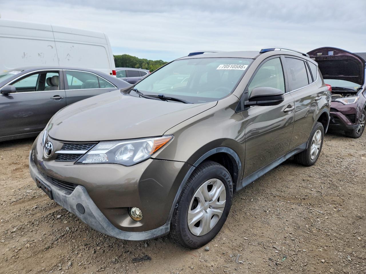 Photo of the 2014 TOYOTA RAV4 LE