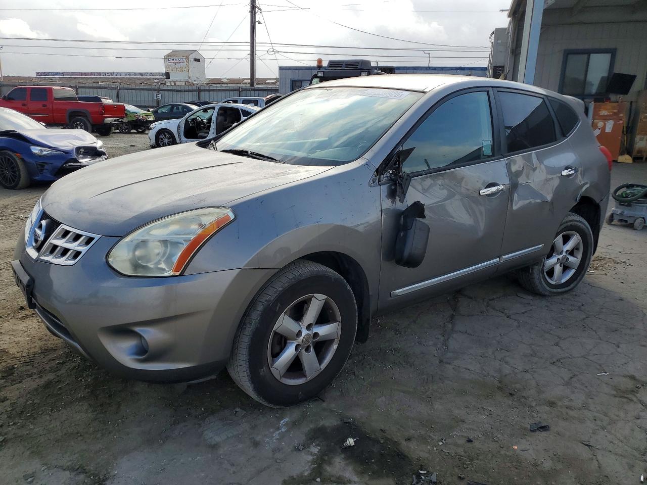 Photo of the 2012 NISSAN ROGUE S