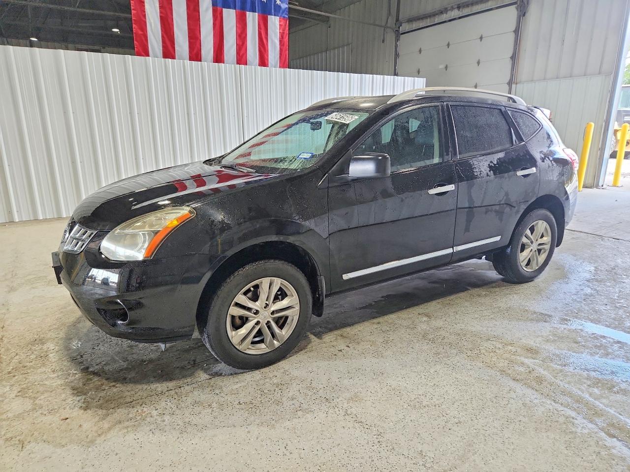 Photo of the 2015 NISSAN ROGUE SELECT S