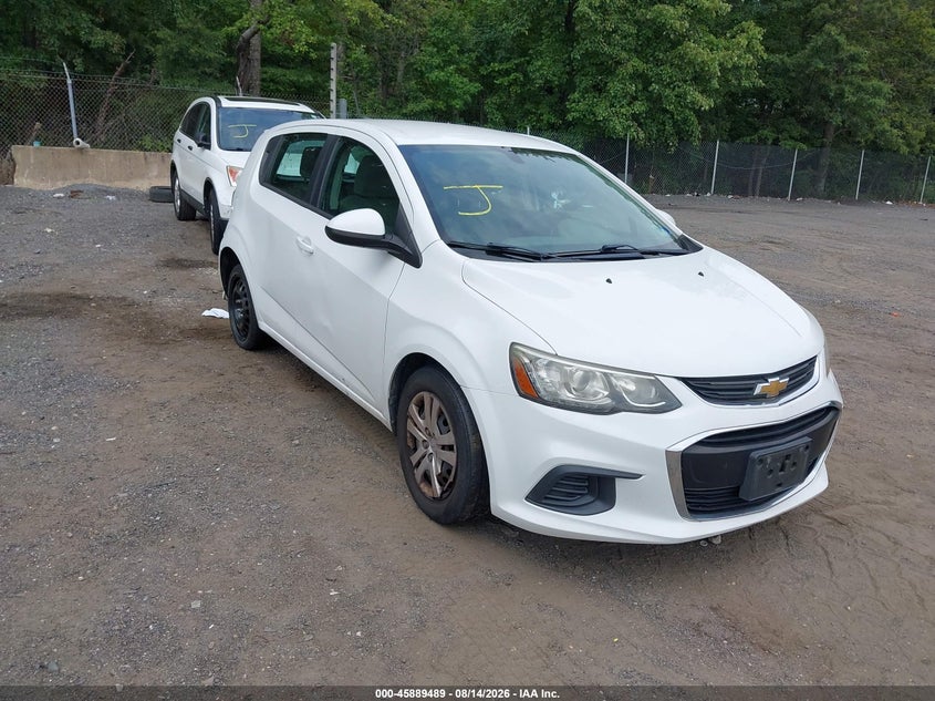 Photo of the 2017 CHEVROLET SONIC LT AUTO