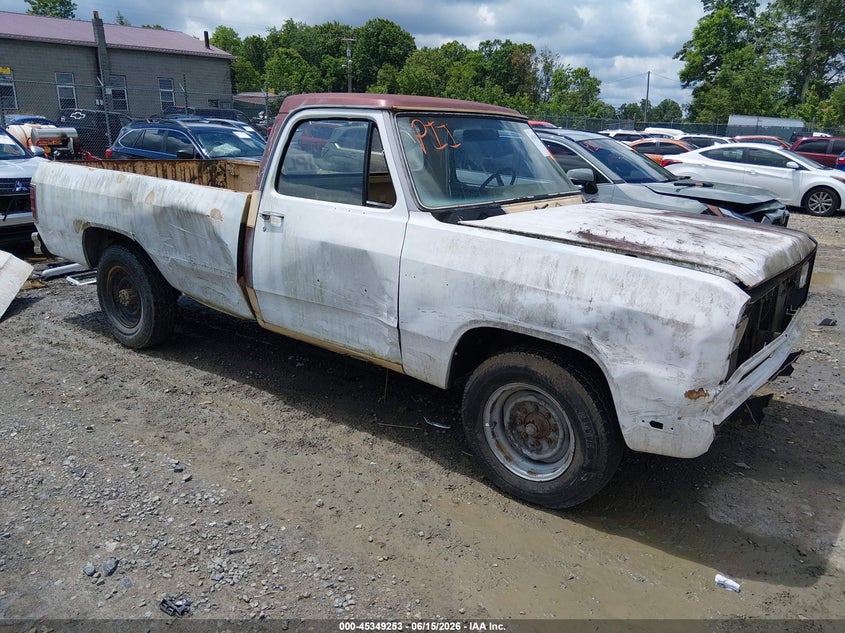 Photo of the 1982 DODGE D-SERIES D300/D350