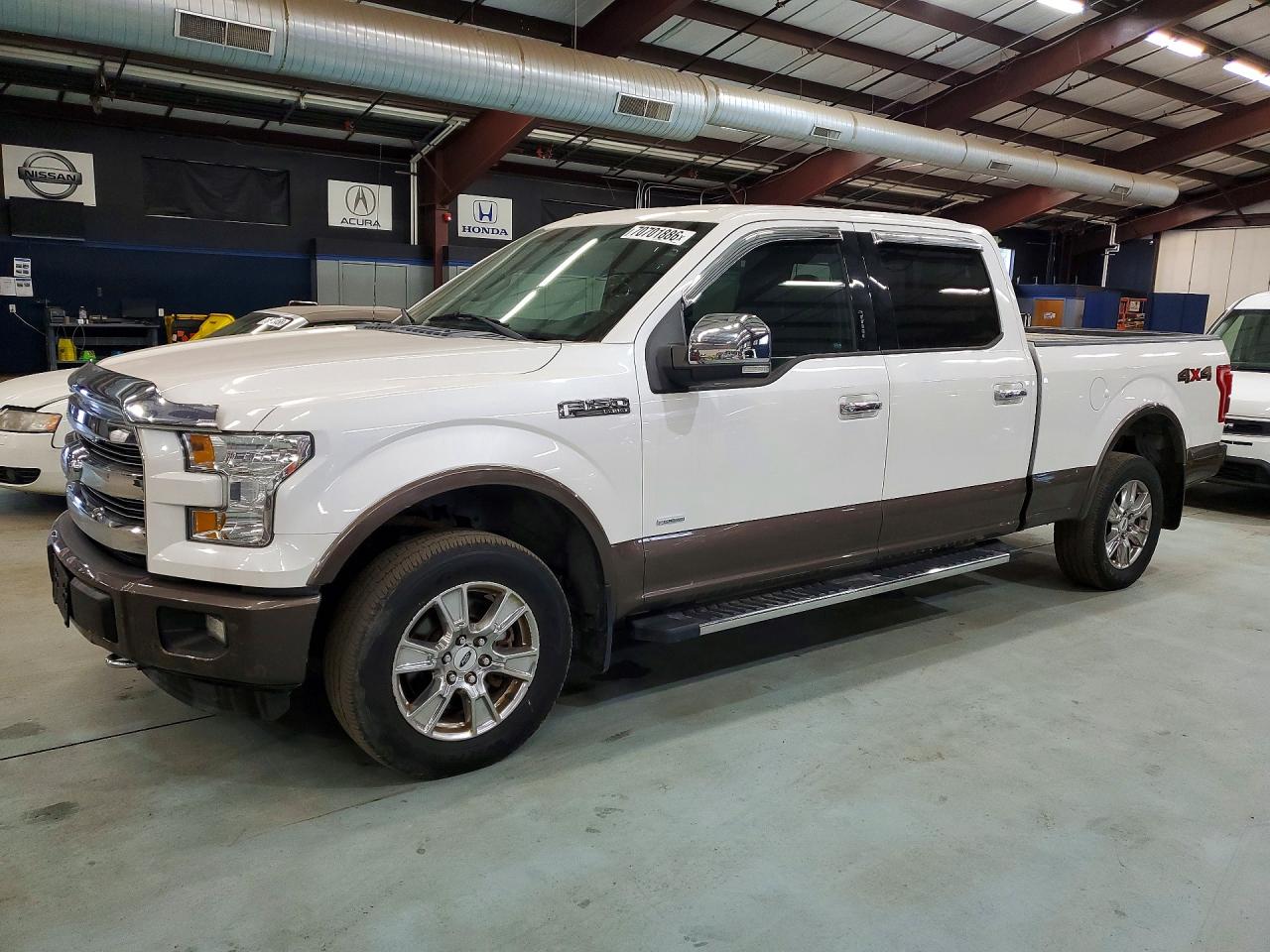 Photo of the 2015 FORD F150 SUPERCREW