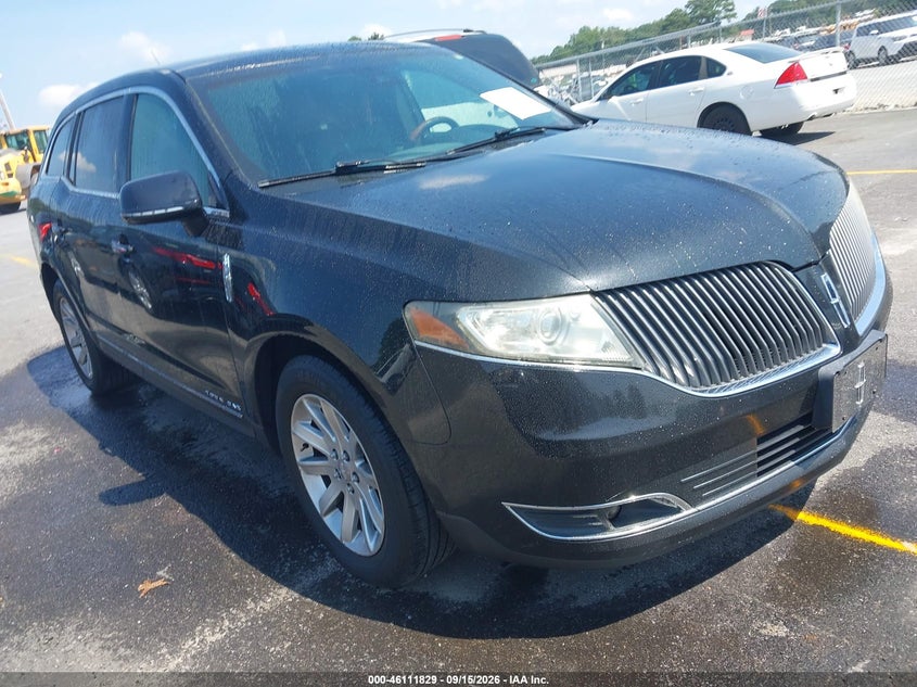 Photo of the 2014 LINCOLN MKT