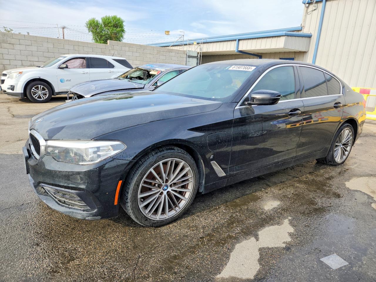 Photo of the 2019 BMW 530E