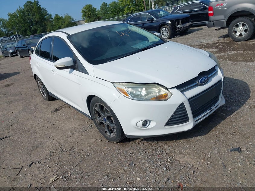 Photo of the 2014 FORD FOCUS SE