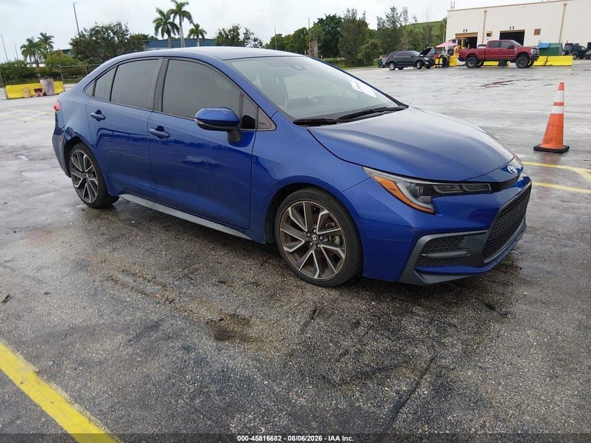Photo of the 2021 TOYOTA COROLLA SE