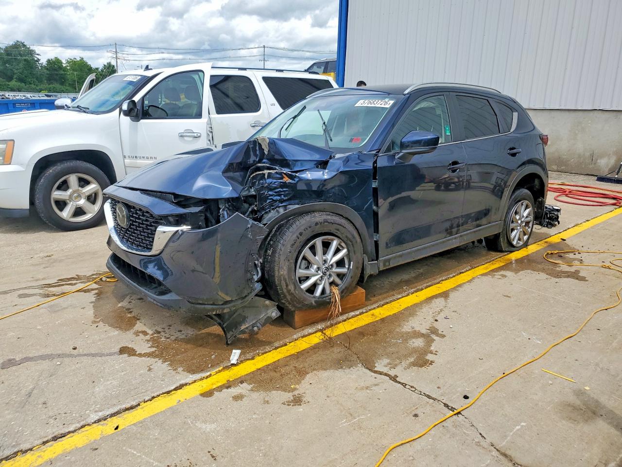 Photo of the 2023 MAZDA CX-5 SELECT