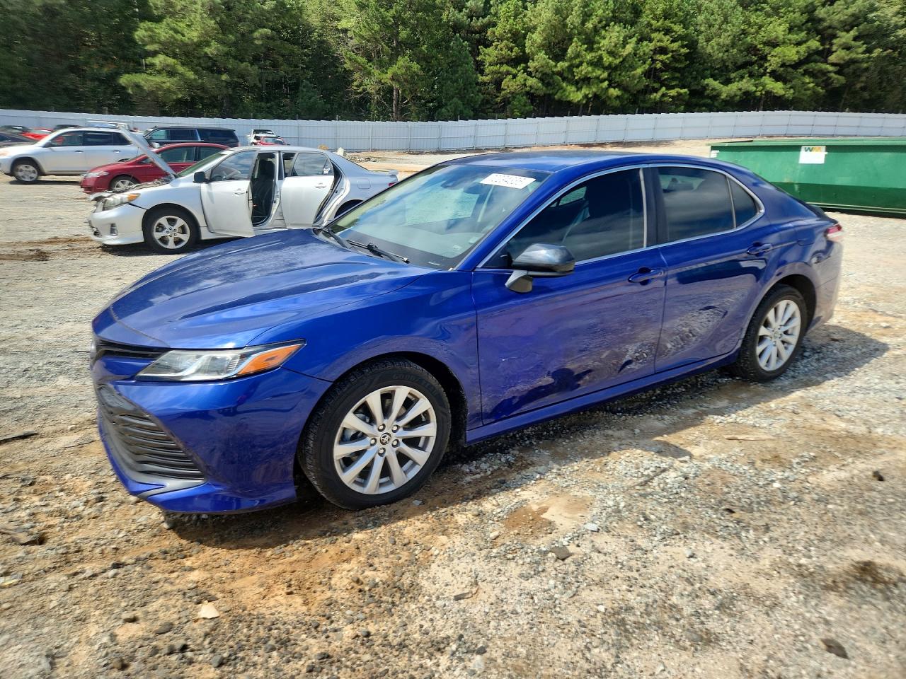 Photo of the 2018 TOYOTA CAMRY LE