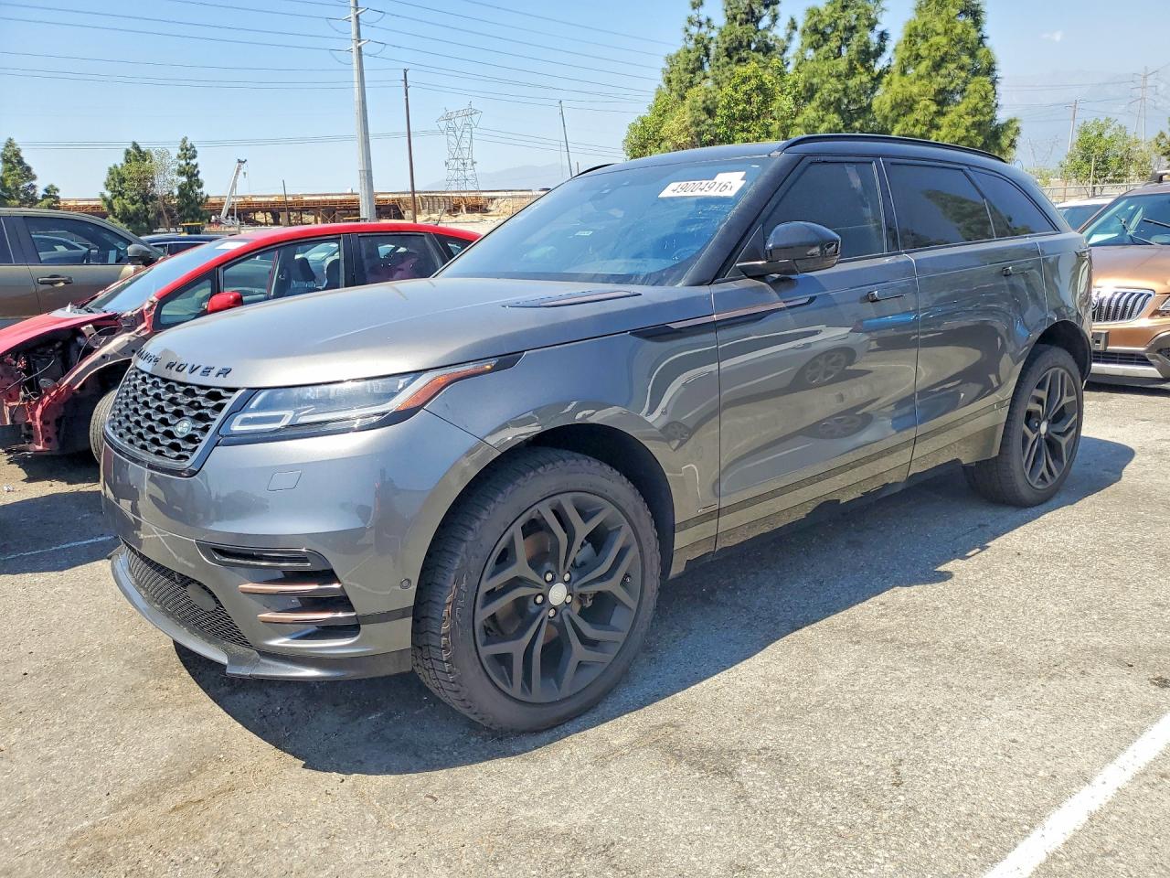 Photo of the 2018 LAND ROVER RANGE ROVER VELAR R-DYNAMIC SE