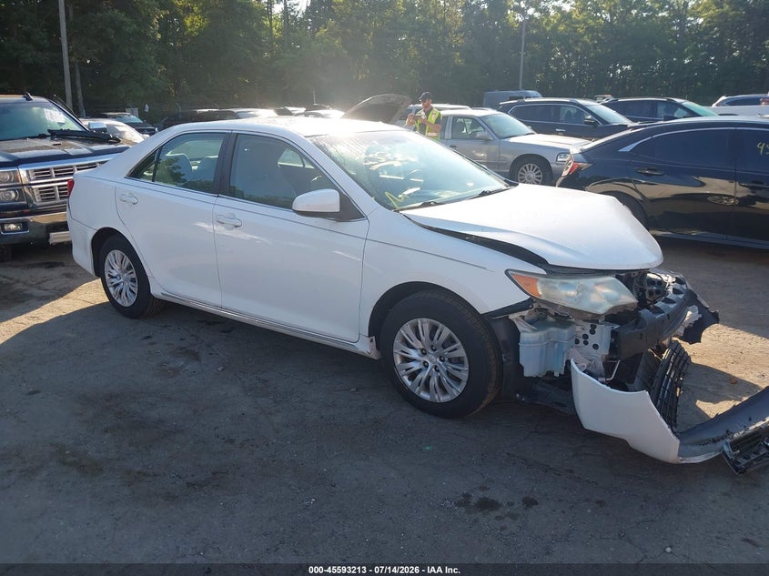 Photo of the 2012 TOYOTA CAMRY LE