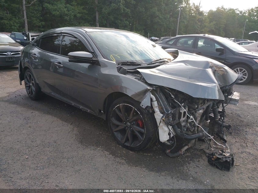 Photo of the 2018 HONDA CIVIC SPORT TOURING