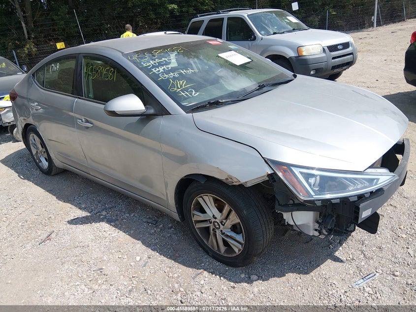 Photo of the 2020 HYUNDAI ELANTRA SEL