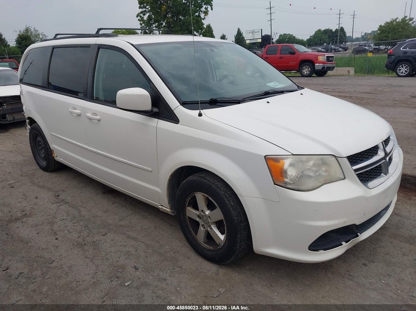 Photo of the 2012 DODGE GRAND CARAVAN SXT
