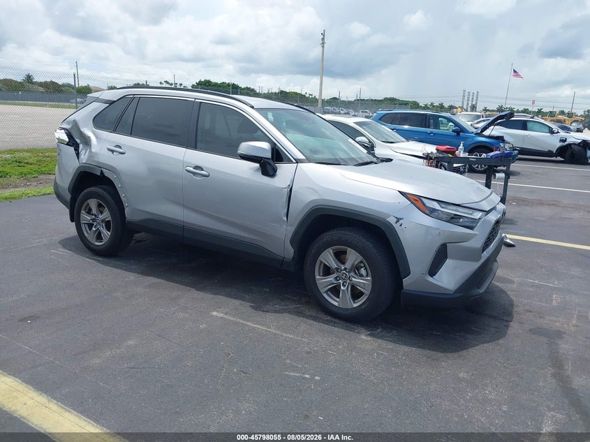 Photo of the 2025 TOYOTA RAV4 XLE