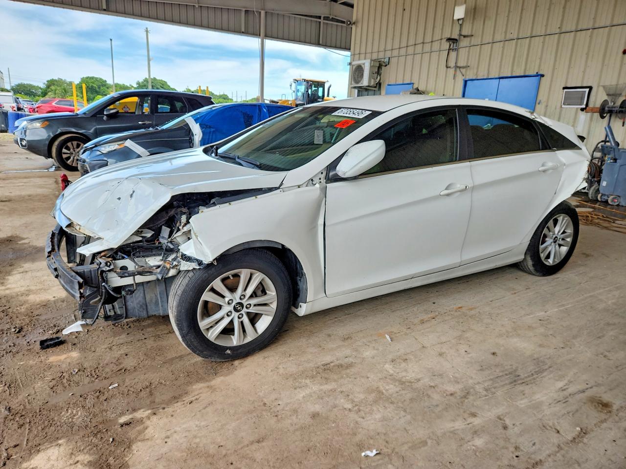 Photo of the 2011 HYUNDAI SONATA GLS