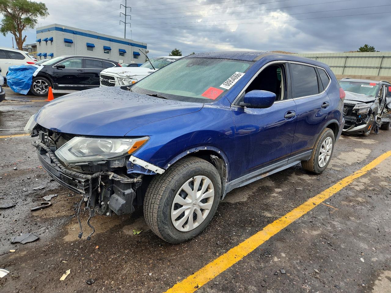 Photo of the 2020 NISSAN ROGUE S