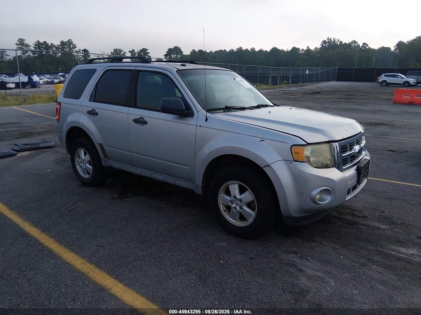 Photo of the 2009 FORD ESCAPE XLT