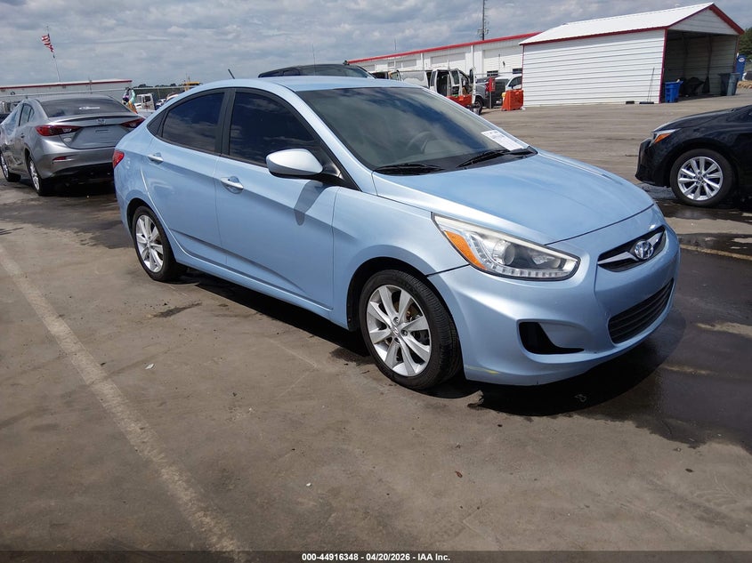 Photo of the 2014 HYUNDAI ACCENT GLS