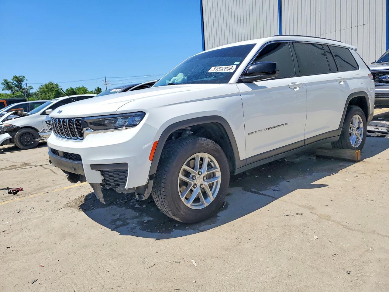 Photo of the 2022 JEEP GRAND CHEROKEE L LAREDO