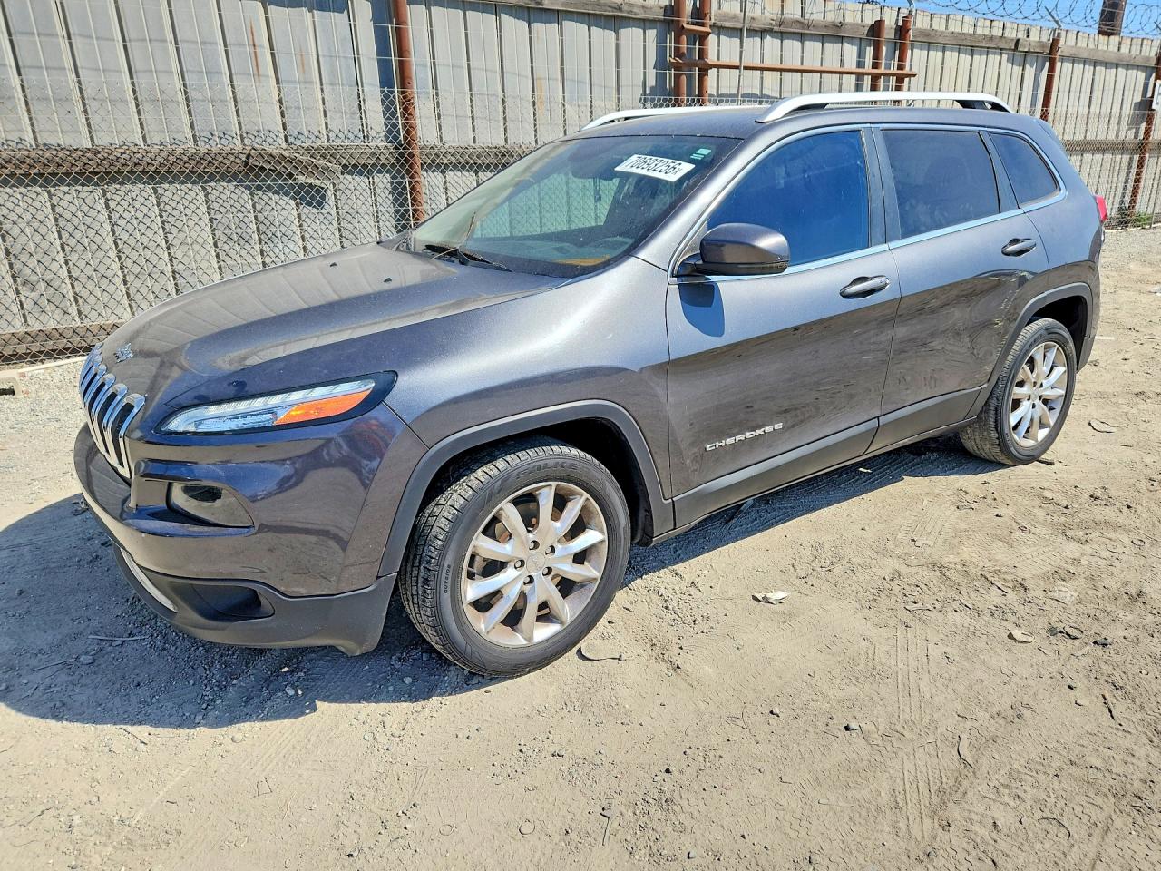 Photo of the 2014 JEEP CHEROKEE LIMITED
