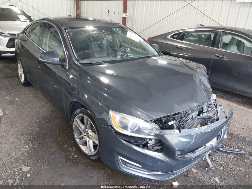 Photo of the 2015 VOLVO S60 T5 PLATINUM