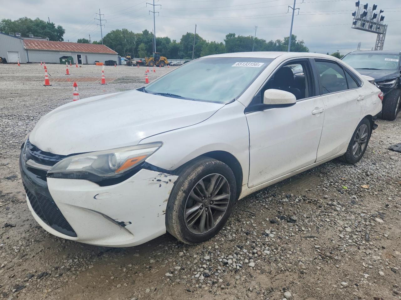 Photo of the 2017 TOYOTA CAMRY SE