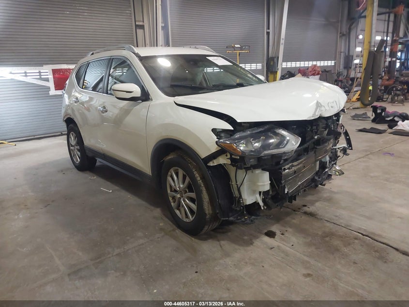 Photo of the 2019 NISSAN ROGUE SV