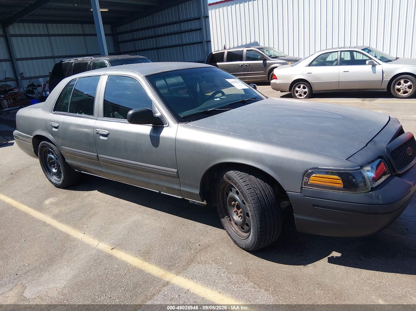 Photo of the 2011 FORD CROWN VICTORIA POLICE INTERCEPTOR