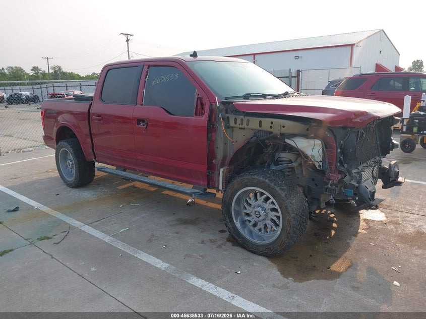 Photo of the 2019 FORD F-150 XLT