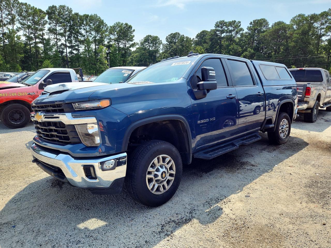 Photo of the 2025 CHEVROLET SILVERADO K2500 HEAVY DUTY LT