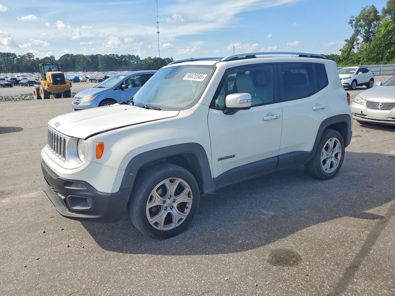 Photo of the 2016 JEEP RENEGADE LIMITED