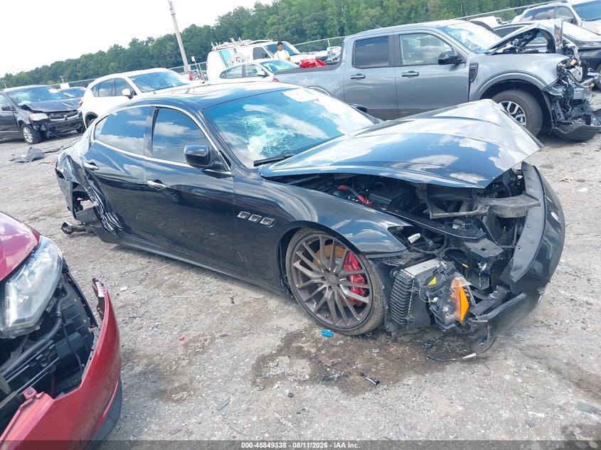 Photo of the 2014 MASERATI QUATTROPORTE GTS