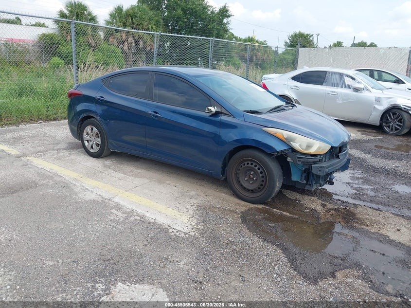 Photo of the 2016 HYUNDAI ELANTRA SE