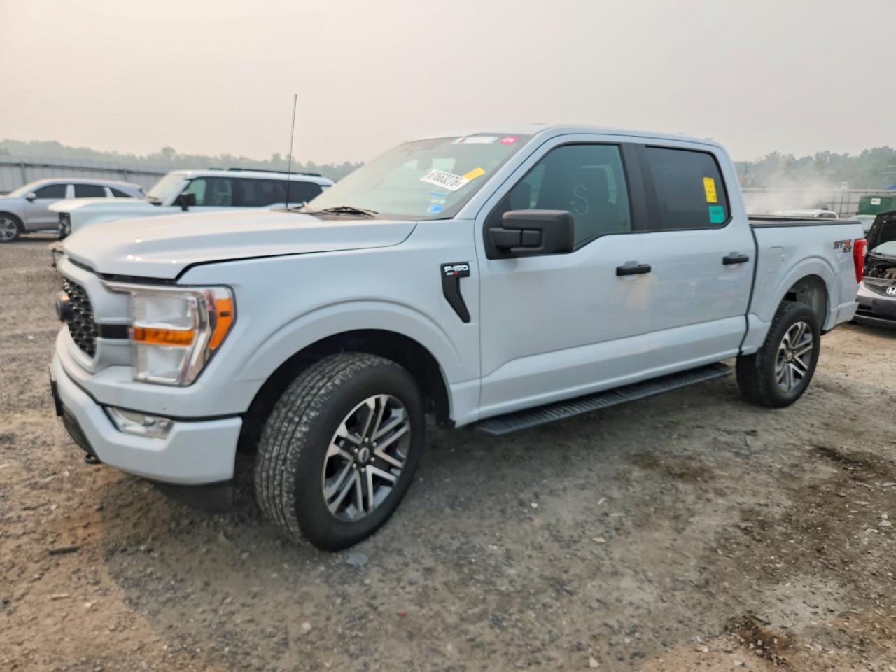 Photo of the 2022 FORD F150 SUPERCREW