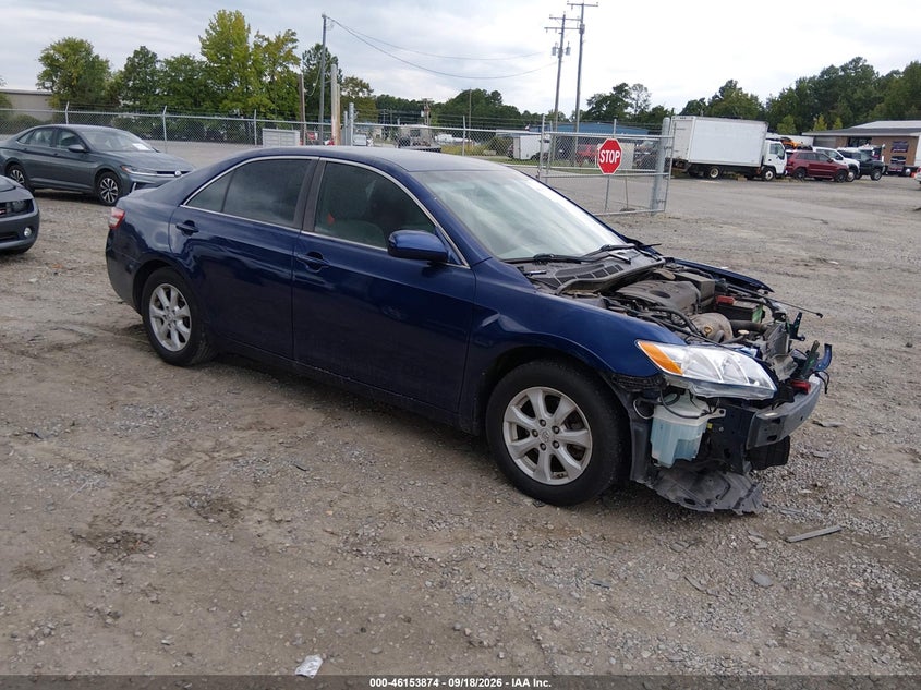 Photo of the 2011 TOYOTA CAMRY LE