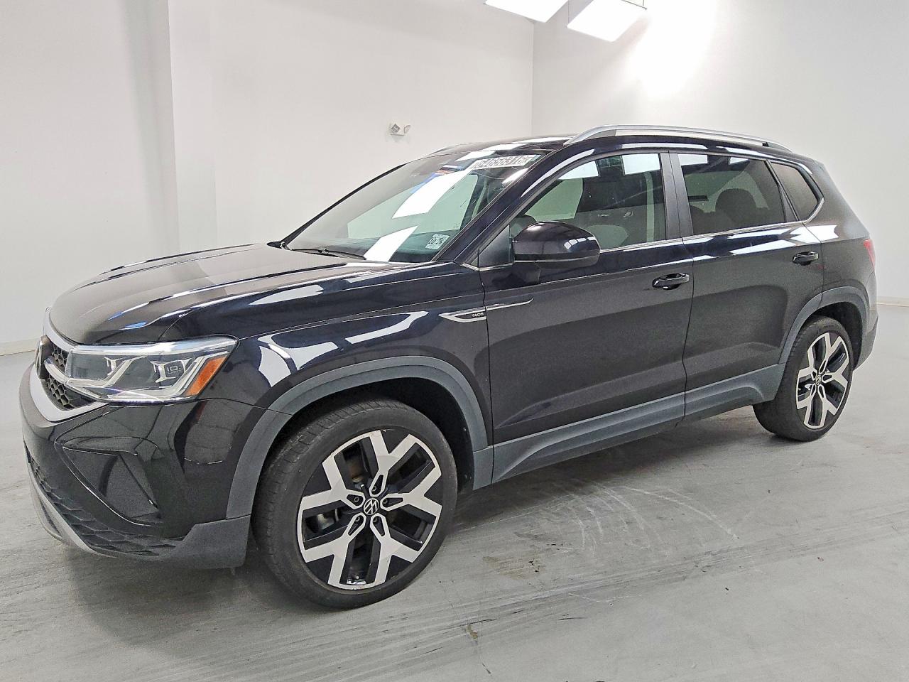 Photo of the 2022 VOLKSWAGEN TAOS SEL