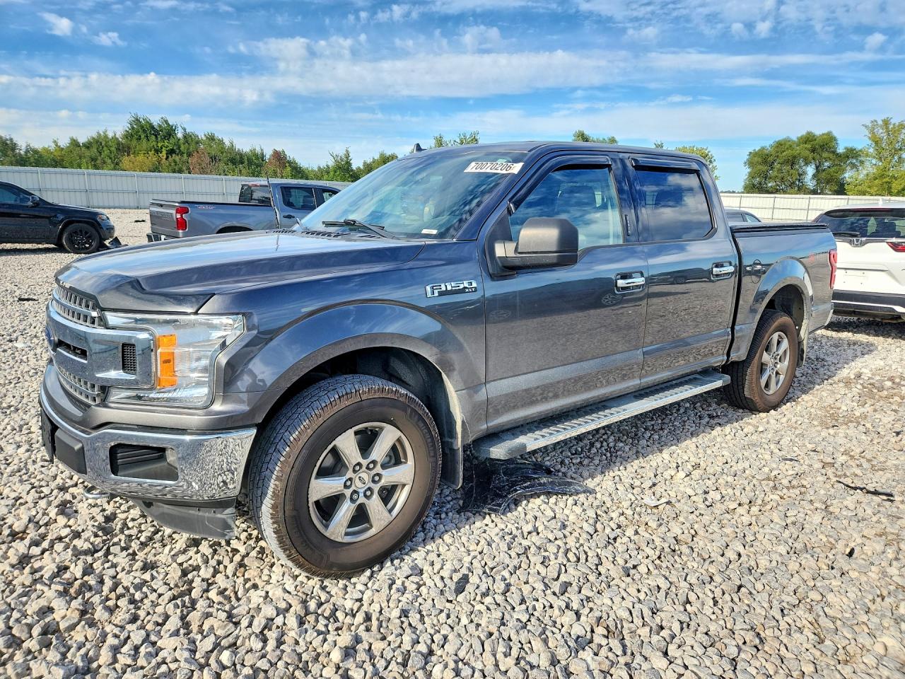 Photo of the 2018 FORD F150 SUPERCREW