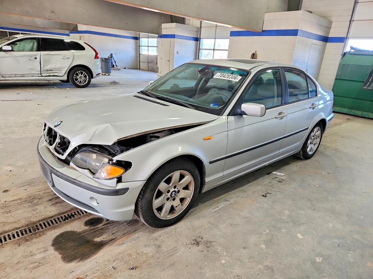 Photo of the 2005 BMW 325 I