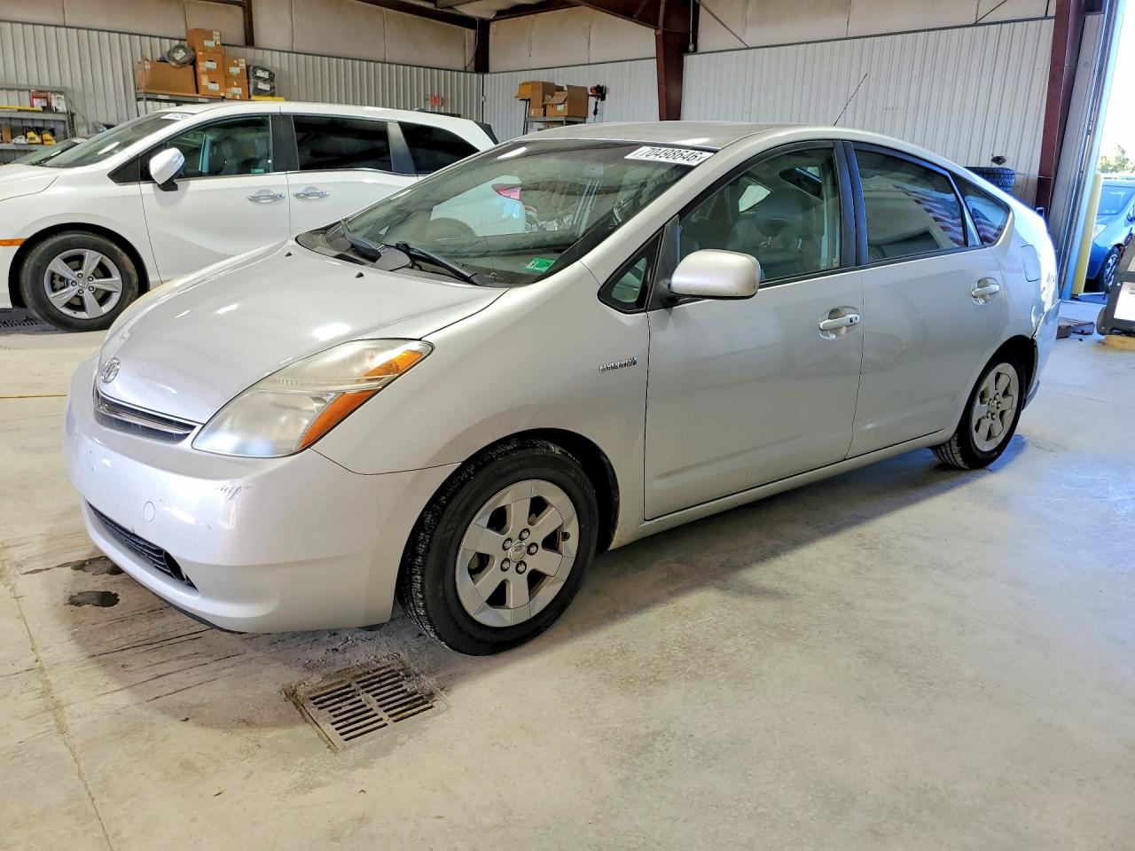 Photo of the 2008 TOYOTA PRIUS BASE