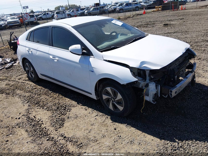 Photo of the 2019 HYUNDAI IONIQ HYBRID SEL