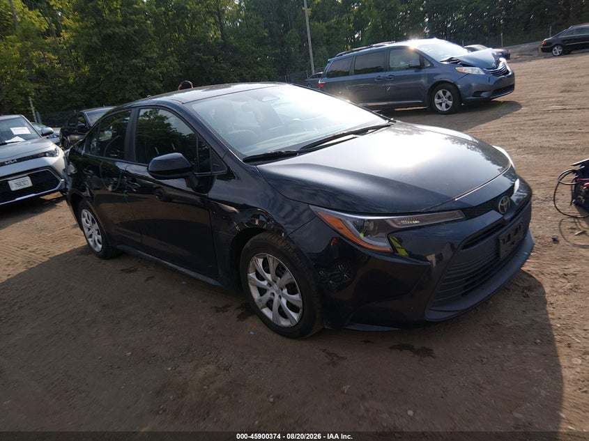 Photo of the 2025 TOYOTA COROLLA LE
