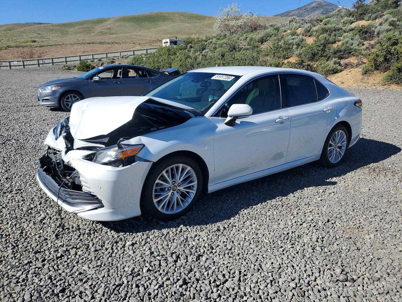 Photo of the 2018 TOYOTA CAMRY XLE
