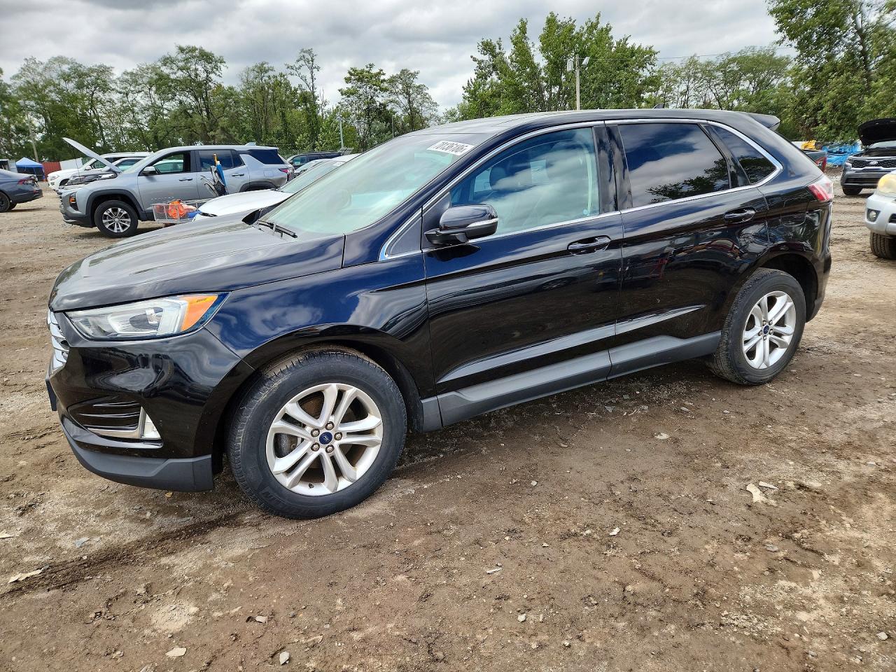 Photo of the 2019 FORD EDGE SEL