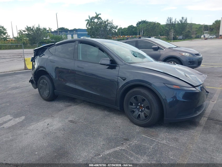 Photo of the 2026 TESLA MODEL Y PREMIUM REAR-WHEEL DRIVE/REAR-WHEEL DRIVE