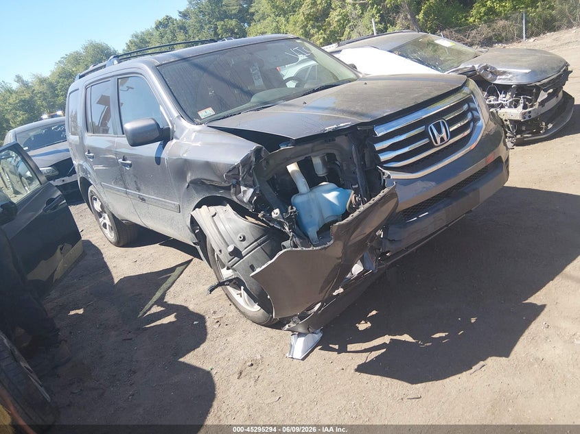 Photo of the 2014 HONDA PILOT EX-L