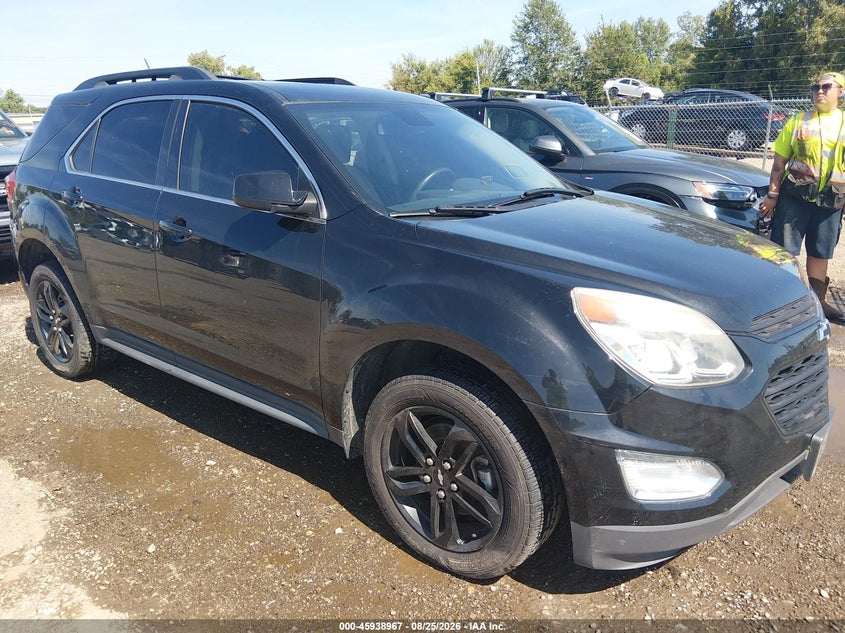 Photo of the 2017 CHEVROLET EQUINOX LT
