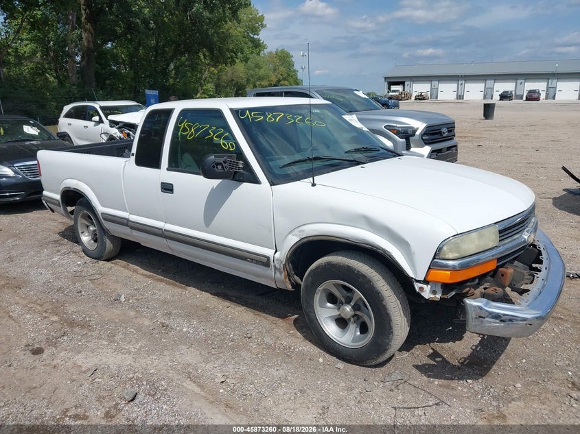 Photo of the 1999 CHEVROLET S-10 LS
